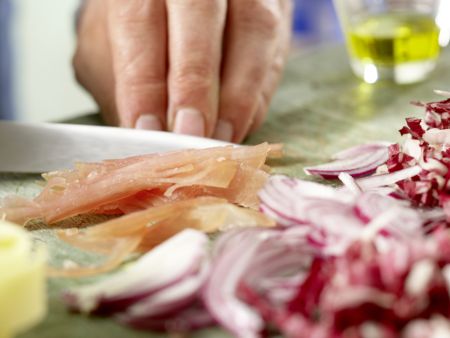 Bandnudeln mit Radicchio Zubereitung Schritt 3 Bandnudeln mit Radicchio Zubereitung Schritt 3