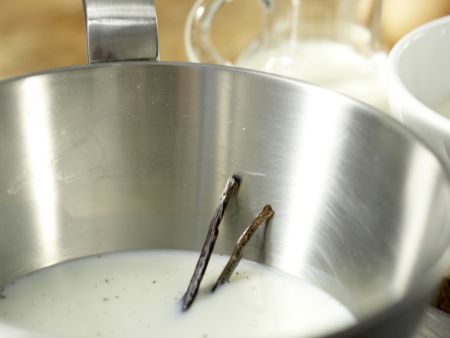 Bayrische Creme mit Quark – smarter Zubereitung Schritt 3 Bayrische Creme mit Quark – smarter Zubereitung Schritt 3
