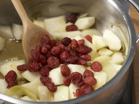 Birnen-Cranberry-Chutney Zubereitung Schritt 6 Birnen-Cranberry-Chutney Zubereitung Schritt 6