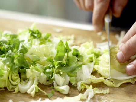 Birnen-Pizza mit Bündner Fleisch Zubereitung Schritt 2 Birnen-Pizza mit Bündner Fleisch Zubereitung Schritt 2