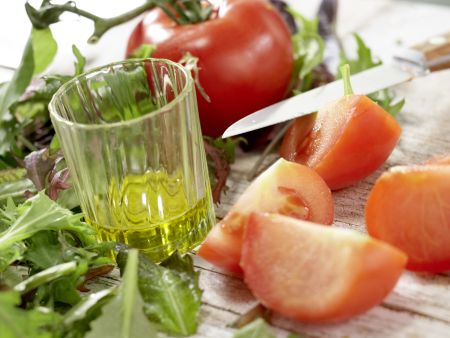 Blattsalate in Pfefferdressing Zubereitung Schritt 5 Blattsalate in Pfefferdressing Zubereitung Schritt 5