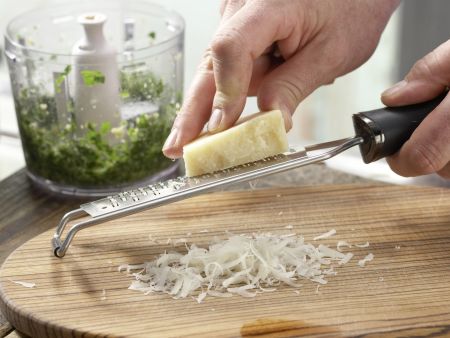 Blitznudeln mit grünem Pesto Zubereitung Schritt 4 Blitznudeln mit grünem Pesto Zubereitung Schritt 4
