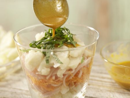 Blumenkohl-Schichtsalat Zubereitung Schritt 8 Blumenkohl-Schichtsalat Zubereitung Schritt 8