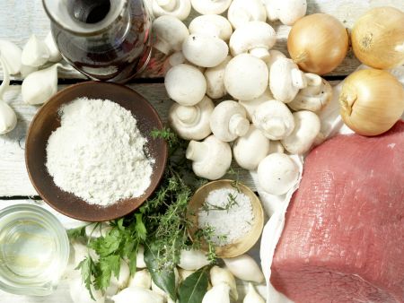 Boeuf Bourguignon – smarter Zubereitung Schritt 1 Boeuf Bourguignon – smarter Zubereitung Schritt 1