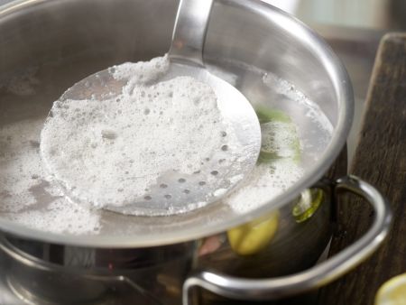 Bohnen-Bärlauch-Suppe Zubereitung Schritt 2 Bohnen-Bärlauch-Suppe Zubereitung Schritt 2