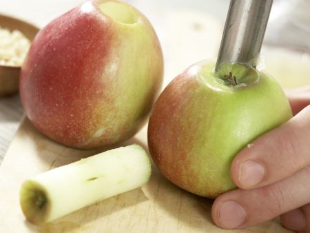 Bratäpfel auf Vanillesauce – smarter Zubereitung Schritt 2 Bratäpfel auf Vanillesauce – smarter Zubereitung Schritt 2