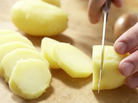 Bratkartoffeln – smarter Zubereitung Schritt 1 Bratkartoffeln – smarter Zubereitung Schritt 1