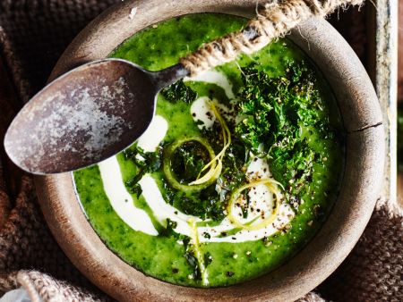 Brokkoli-Grünkohl-Suppe