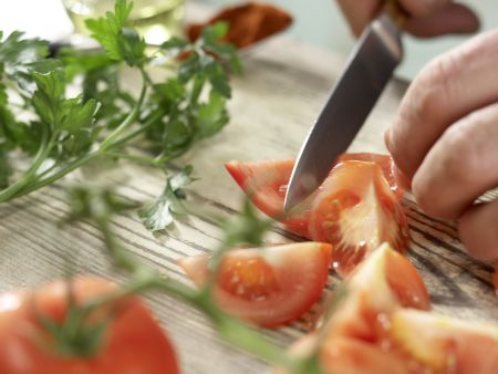 Bulgur-Gemüse-Pilaw Zubereitung Schritt 1 Bulgur-Gemüse-Pilaw Zubereitung Schritt 1