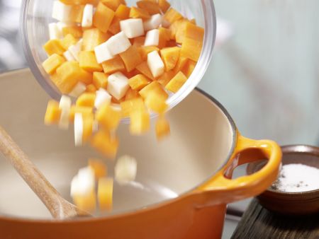 Bunte Gemüsesuppe Zubereitung Schritt 7 Bunte Gemüsesuppe Zubereitung Schritt 7