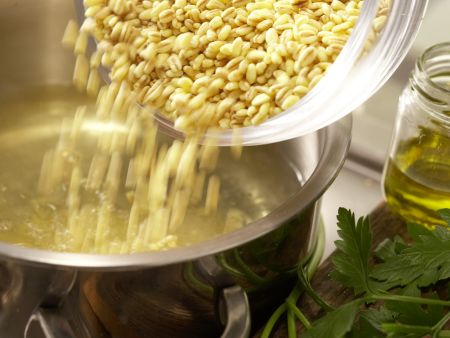 Bunte Weizenpfanne Zubereitung Schritt 1 Bunte Weizenpfanne Zubereitung Schritt 1