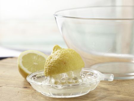 Bunter Mango-Kohl-Salat Zubereitung Schritt 1 Bunter Mango-Kohl-Salat Zubereitung Schritt 1