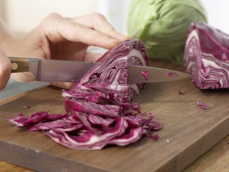Bunter Mango-Kohl-Salat Zubereitung Schritt 3 Bunter Mango-Kohl-Salat Zubereitung Schritt 3