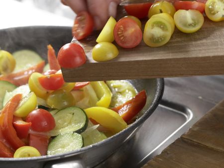 Bunte Gemüsepfanne Zubereitung Schritt 10 Bunte Gemüsepfanne Zubereitung Schritt 10