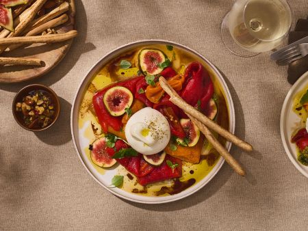 Burrata mit süß-sauer eingelegten Paprikaschoten Rezept