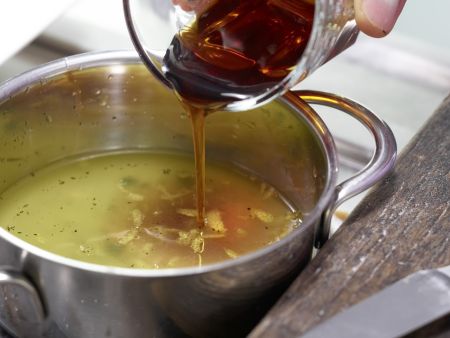 Buttermilch-Hefekranz Zubereitung Schritt 9 Buttermilch-Hefekranz Zubereitung Schritt 9