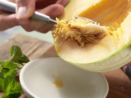 Buttermilch-Limetten-Creme Zubereitung Schritt 7 Buttermilch-Limetten-Creme Zubereitung Schritt 7