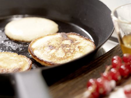 Buttermilch-Vollkorn-Pancakes Zubereitung Schritt 7 Buttermilch-Vollkorn-Pancakes Zubereitung Schritt 7