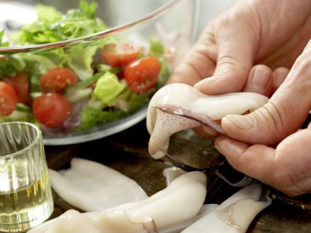 Calamari-Salat mit Reisnudeln Zubereitung Schritt 5 Calamari-Salat mit Reisnudeln Zubereitung Schritt 5