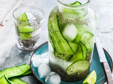 Chia-Gurken-Wasser