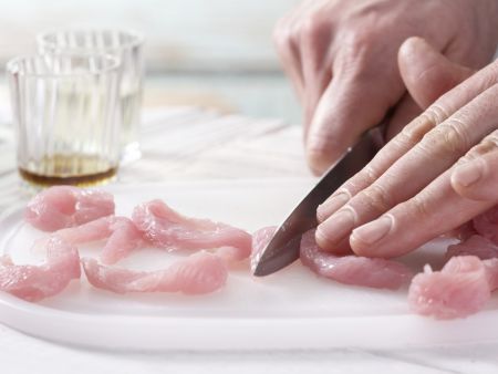 Chili-Reisnudeln Zubereitung Schritt 1 Chili-Reisnudeln Zubereitung Schritt 1