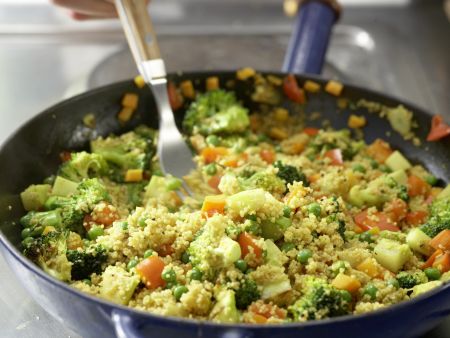 Couscous-Gemüse-Pfanne Zubereitung Schritt 10 Couscous-Gemüse-Pfanne Zubereitung Schritt 10