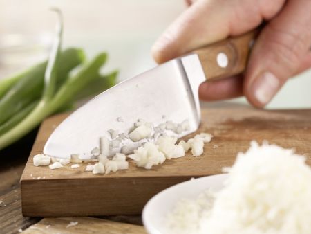 Cremige Zucchininudeln Zubereitung Schritt 1 Cremige Zucchininudeln Zubereitung Schritt 1