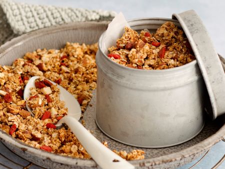Crunchy Leinsamen-Granola