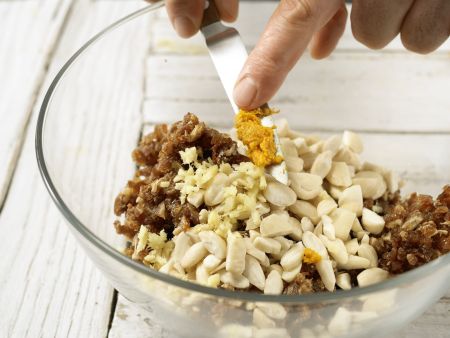 Dattelplätzchen Zubereitung Schritt 6 Dattelplätzchen Zubereitung Schritt 6