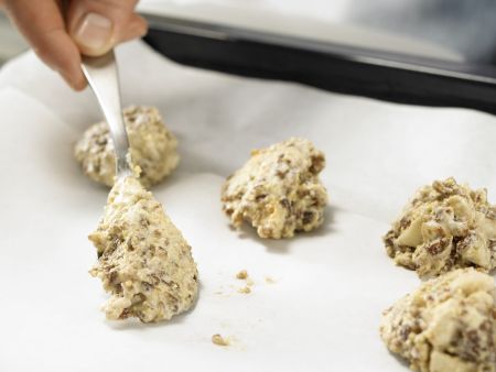 Dattelplätzchen Zubereitung Schritt 9 Dattelplätzchen Zubereitung Schritt 9
