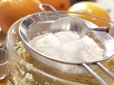 Dattelpudding auf Orangenkompott Zubereitung Schritt 4 Dattelpudding auf Orangenkompott Zubereitung Schritt 4