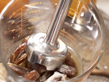 Dattelpudding auf Orangenkompott Zubereitung Schritt 5 Dattelpudding auf Orangenkompott Zubereitung Schritt 5