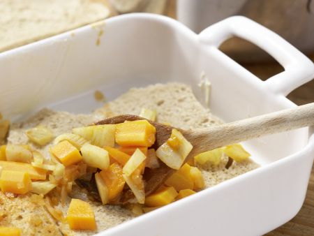 Deftiger Gemüseauflauf mit Brot Zubereitung Schritt 8 Deftiger Gemüseauflauf mit Brot Zubereitung Schritt 8