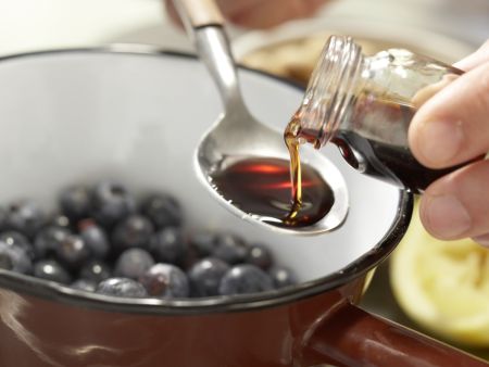 Dickmilch-Kaltschale Zubereitung Schritt 1 Dickmilch-Kaltschale Zubereitung Schritt 1