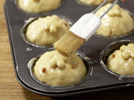 Dinkel-Brioches Zubereitung Schritt 6 Dinkel-Brioches Zubereitung Schritt 6