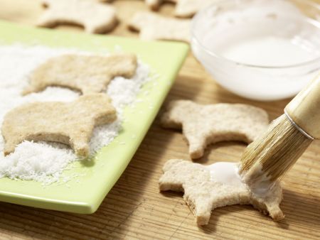 Dinkel-Schäfchen Zubereitung Schritt 6 Dinkel-Schäfchen Zubereitung Schritt 6