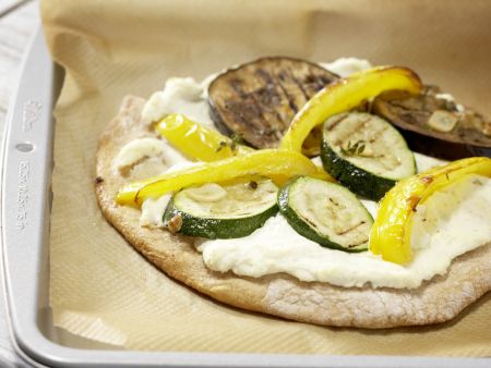 Dinkelpizza mit Antipasti Zubereitung Schritt 9 Dinkelpizza mit Antipasti Zubereitung Schritt 9