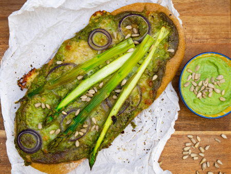 Dinkelpizza mit Pesto