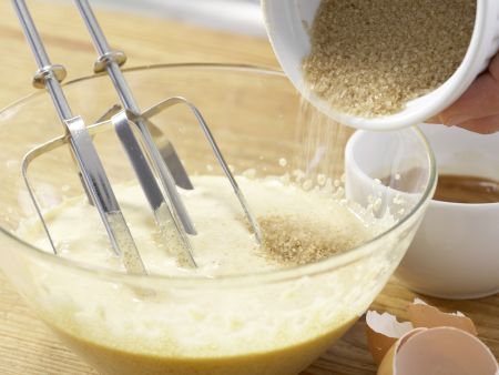 Eierlikörtorte Zubereitung Schritt 2 Eierlikörtorte Zubereitung Schritt 2