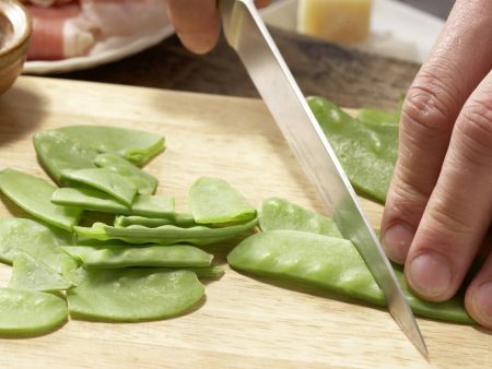 Erbsen-Reis mit Parmaschinken Zubereitung Schritt 1 Erbsen-Reis mit Parmaschinken Zubereitung Schritt 1