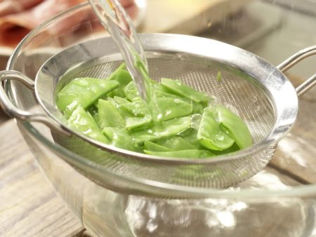 Erbsen-Reis mit Parmaschinken Zubereitung Schritt 2 Erbsen-Reis mit Parmaschinken Zubereitung Schritt 2