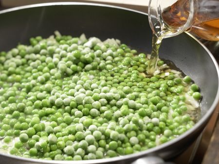 Erbsen-Reis mit Parmaschinken Zubereitung Schritt 5 Erbsen-Reis mit Parmaschinken Zubereitung Schritt 5