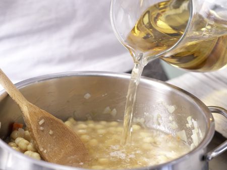 Erbsencremesuppe Zubereitung Schritt 3 Erbsencremesuppe Zubereitung Schritt 3