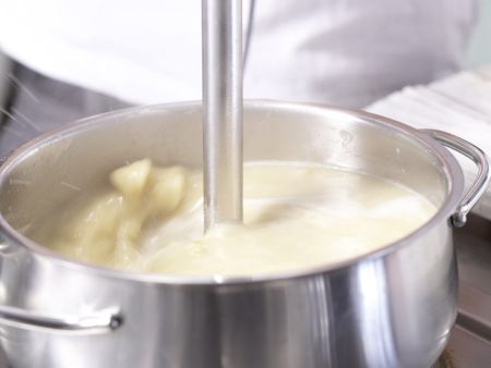 Erbsencremesuppe Zubereitung Schritt 5 Erbsencremesuppe Zubereitung Schritt 5