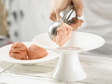 Erdbeer-Joghurt-Eis Zubereitung Schritt 7 Erdbeer-Joghurt-Eis Zubereitung Schritt 7