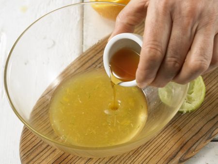 Erdbeer-Melonen-Salat Zubereitung Schritt 5 Erdbeer-Melonen-Salat Zubereitung Schritt 5