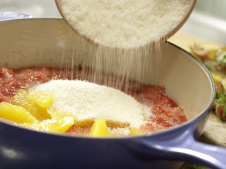 Erdbeer-Orangen-Marmelade Zubereitung Schritt 4 Erdbeer-Orangen-Marmelade Zubereitung Schritt 4