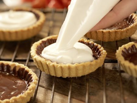 Erdbeer-Tartelettes – smarter Zubereitung Schritt 8 Erdbeer-Tartelettes – smarter Zubereitung Schritt 8