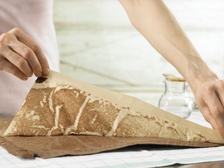 Erdbeer-Tiramisu-Rolle Zubereitung Schritt 7 Erdbeer-Tiramisu-Rolle Zubereitung Schritt 7