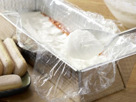 Erdbeer-Tiramisu Zubereitung Schritt 6 Erdbeer-Tiramisu Zubereitung Schritt 6